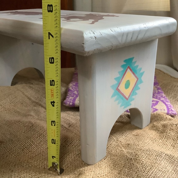 ⭐️HP Southwest Themed Wood Step Stool - Picture 12 of 14